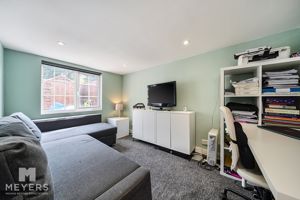 Photo 11- click for photo gallery